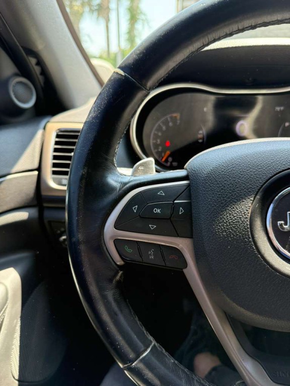 2016 Jeep Grand Cherokee Image 13