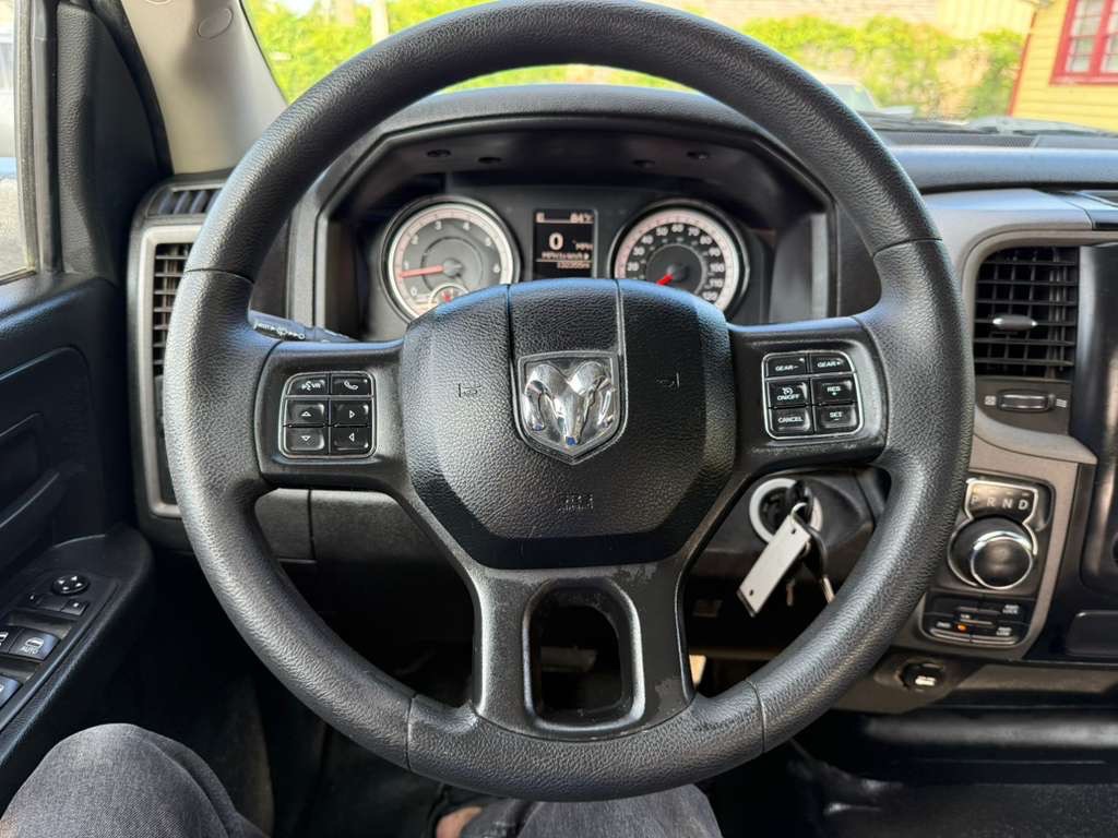 2021 RAM 1500 Image 10