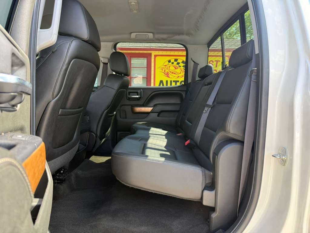 2015 Chevrolet Silverado 1500 Image 22