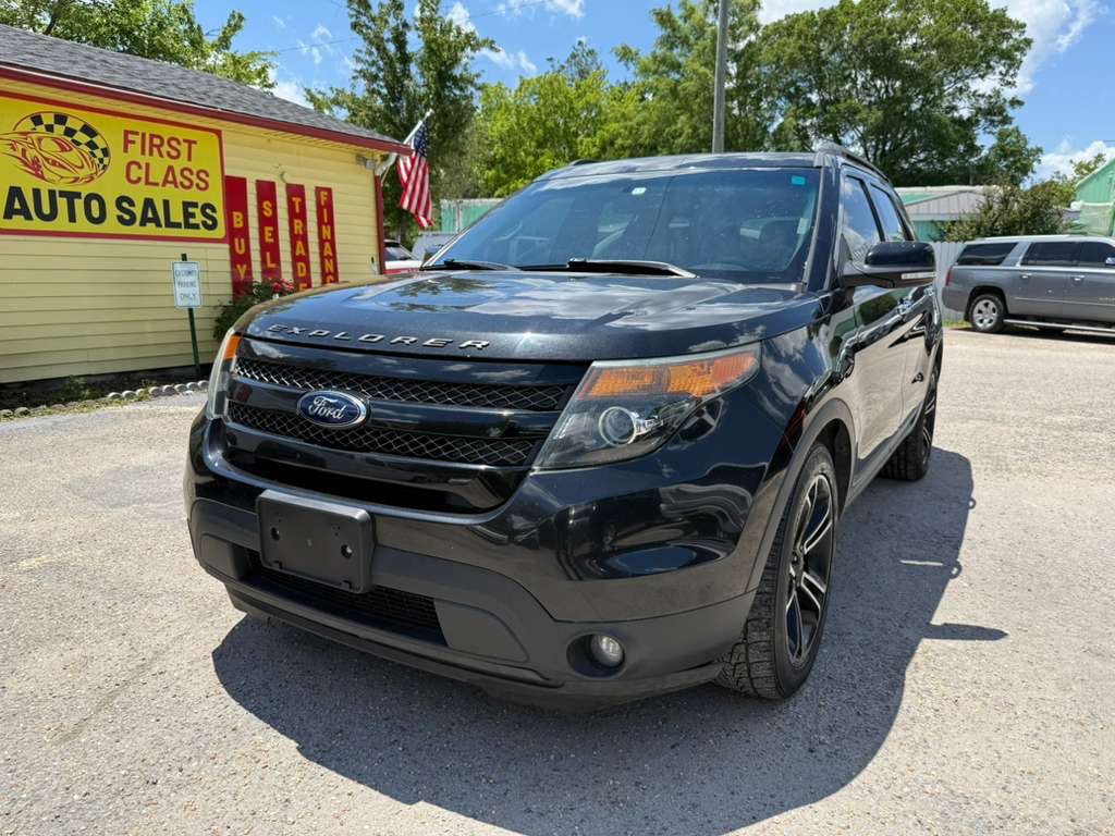 2014 Ford Explorer Image 1