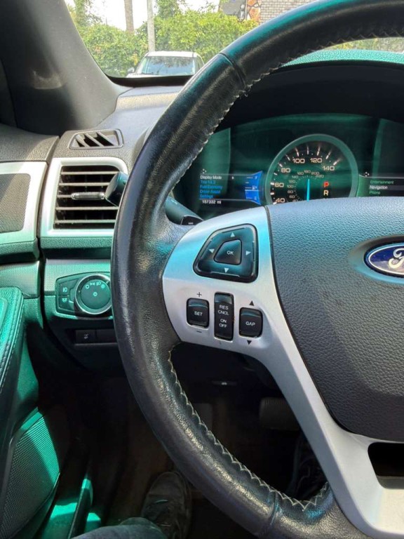 2014 Ford Explorer Image 14