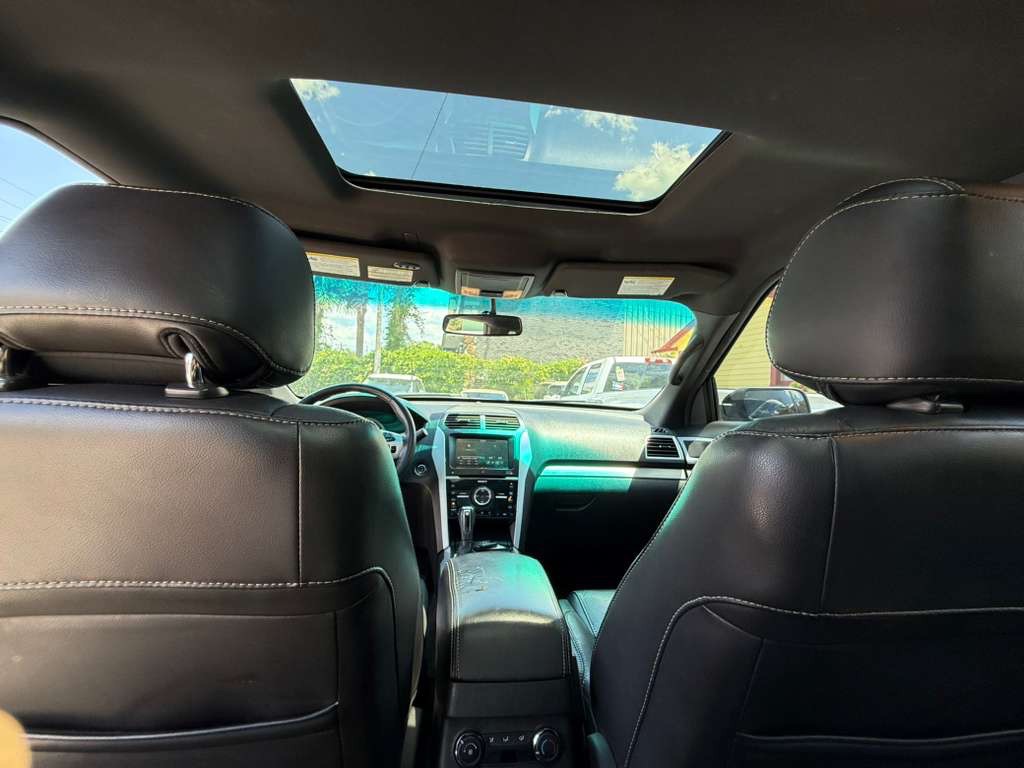 2014 Ford Explorer Image 23