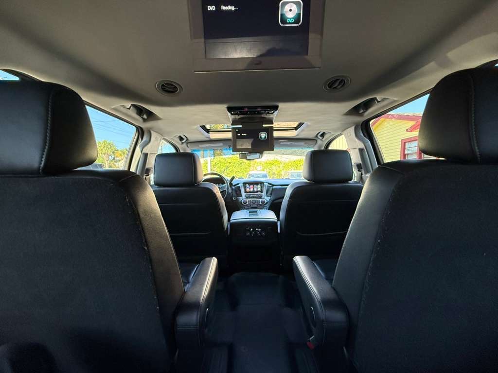 2018 Chevrolet Suburban Image 22