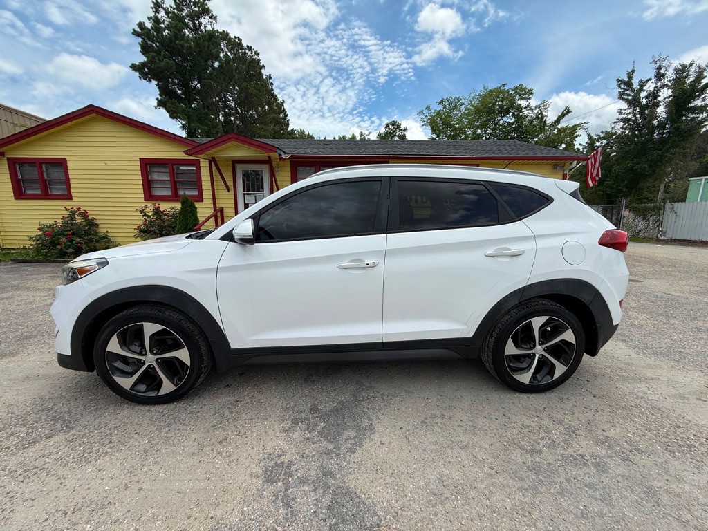 2016 Hyundai Tucson Image 8