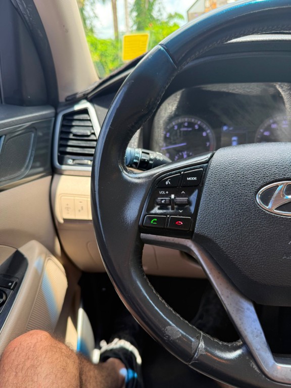 2016 Hyundai Tucson Image 10