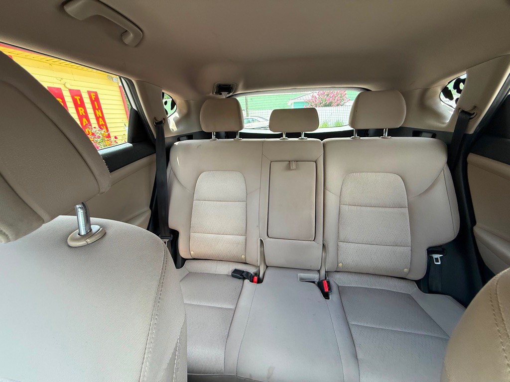 2016 Hyundai Tucson Image 19