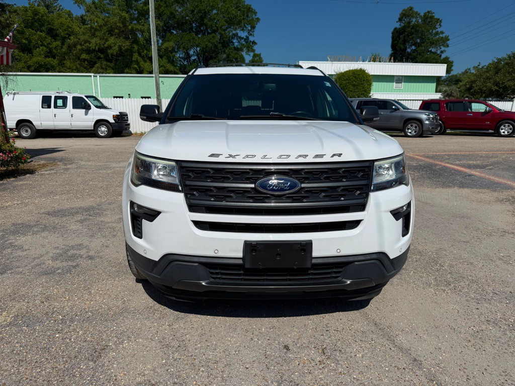 2019 Ford Explorer Image 3