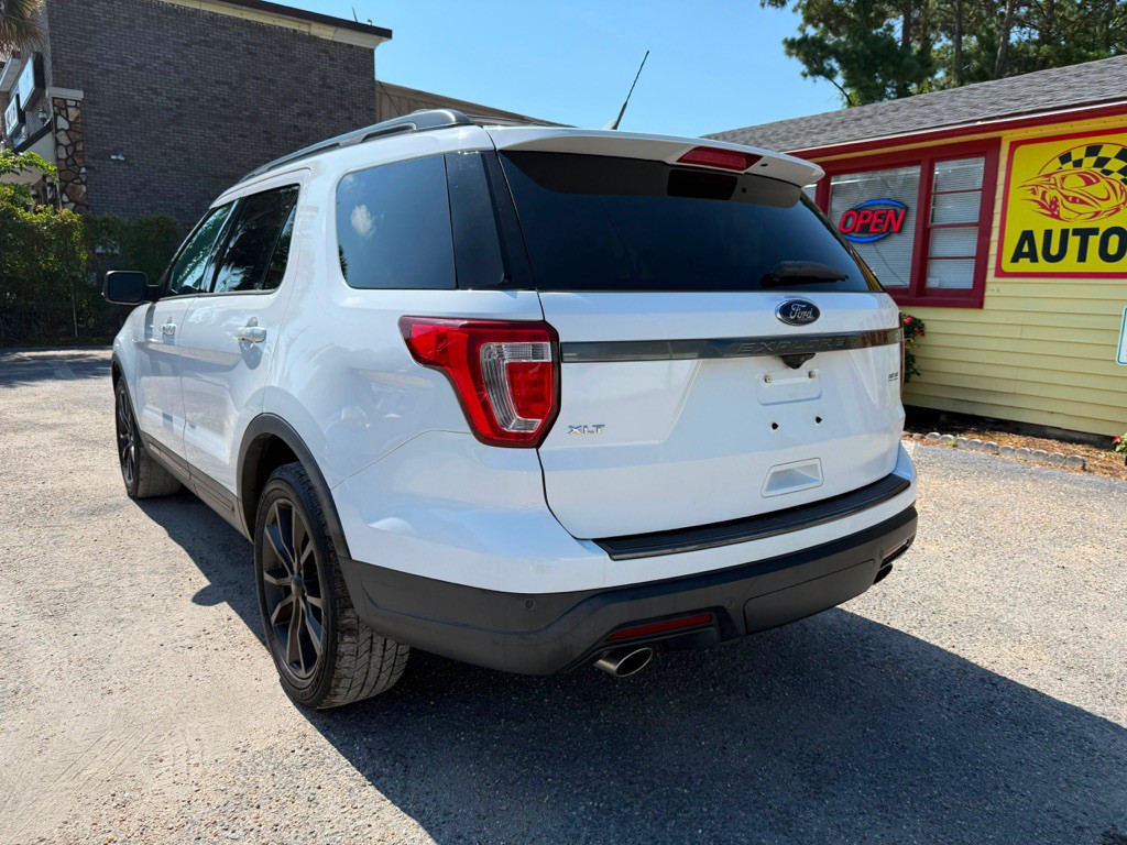 2019 Ford Explorer Image 5