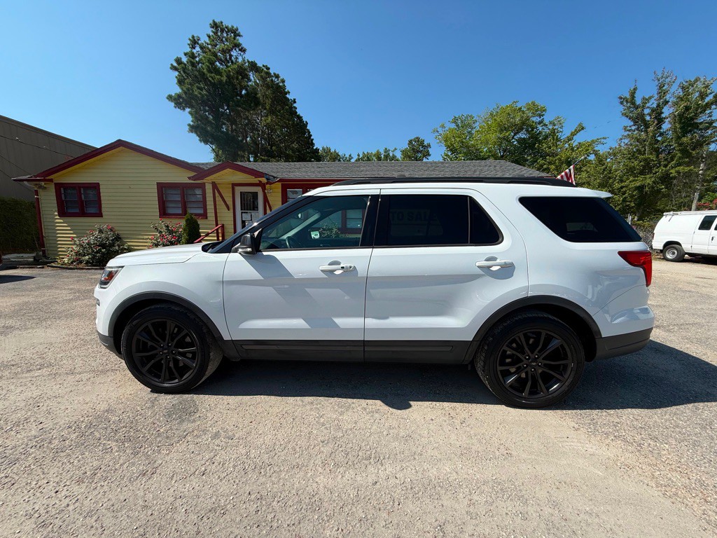 2019 Ford Explorer Image 7