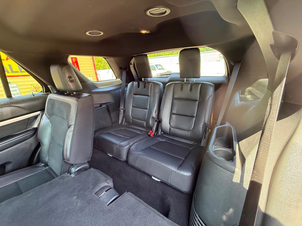 2019 Ford Explorer Image 22