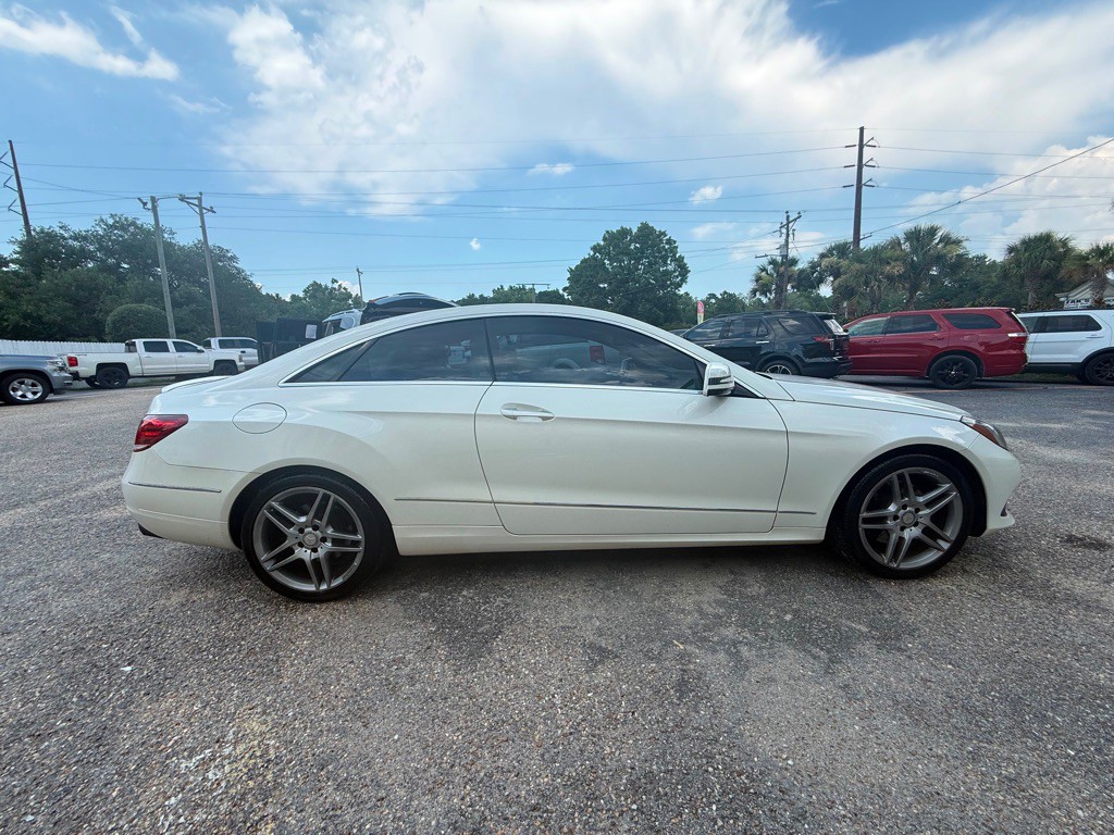 2014 Mercedes-Benz E-Class Image 3