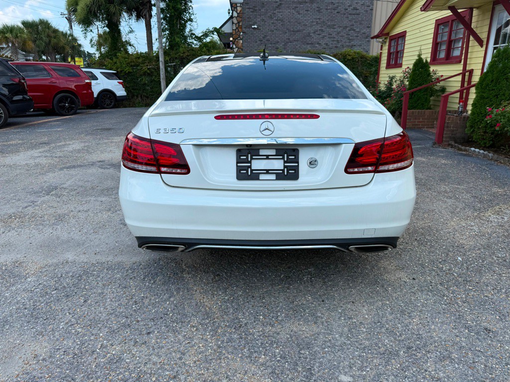 2014 Mercedes-Benz E-Class Image 6
