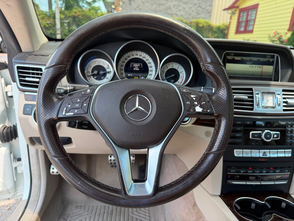 2014 Mercedes-Benz E-Class Image 11