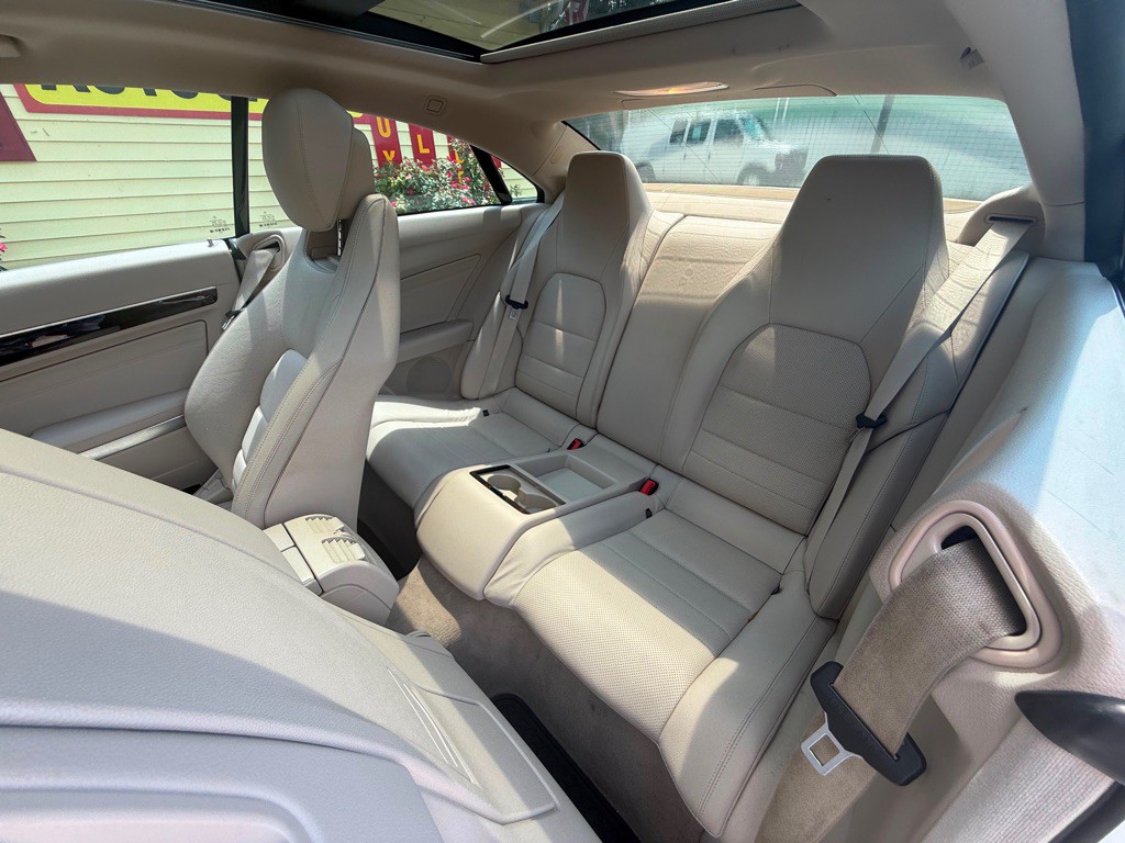 2014 Mercedes-Benz E-Class Image 20