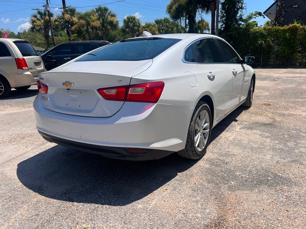2016 Chevrolet Malibu Image 6