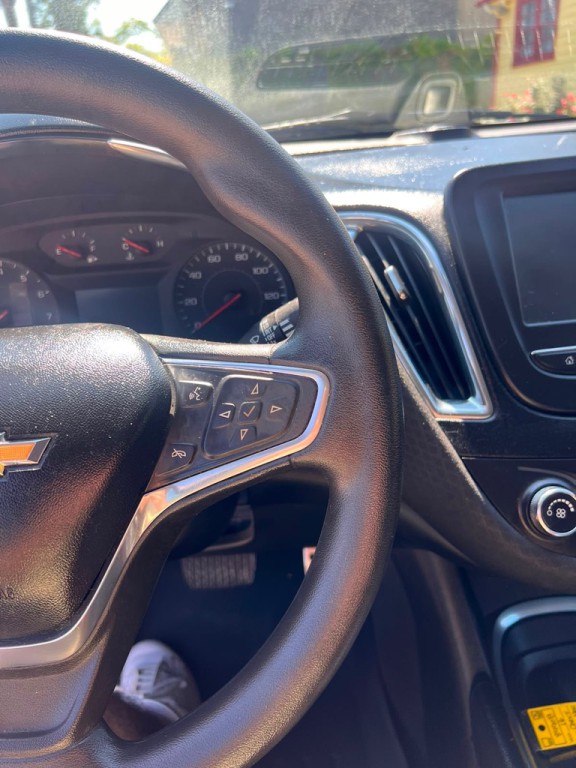2016 Chevrolet Malibu Image 12