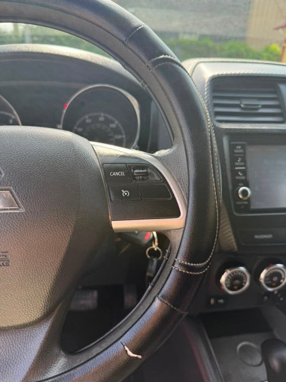 2018 Mitsubishi Outlander Image 13