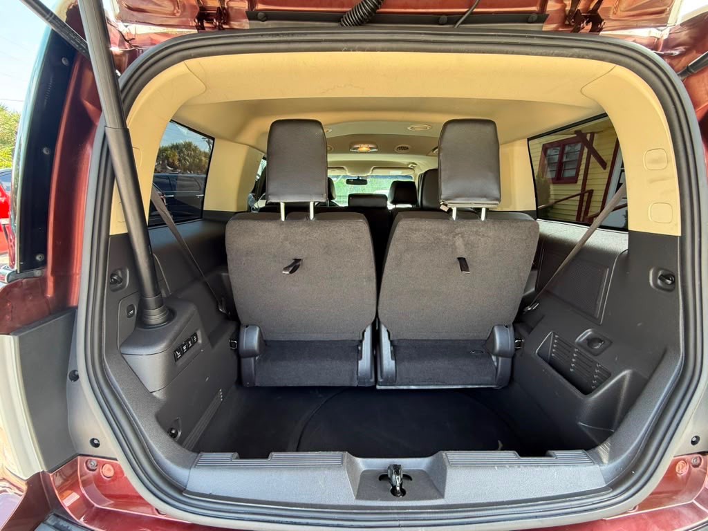 2016 Ford Flex Image 9