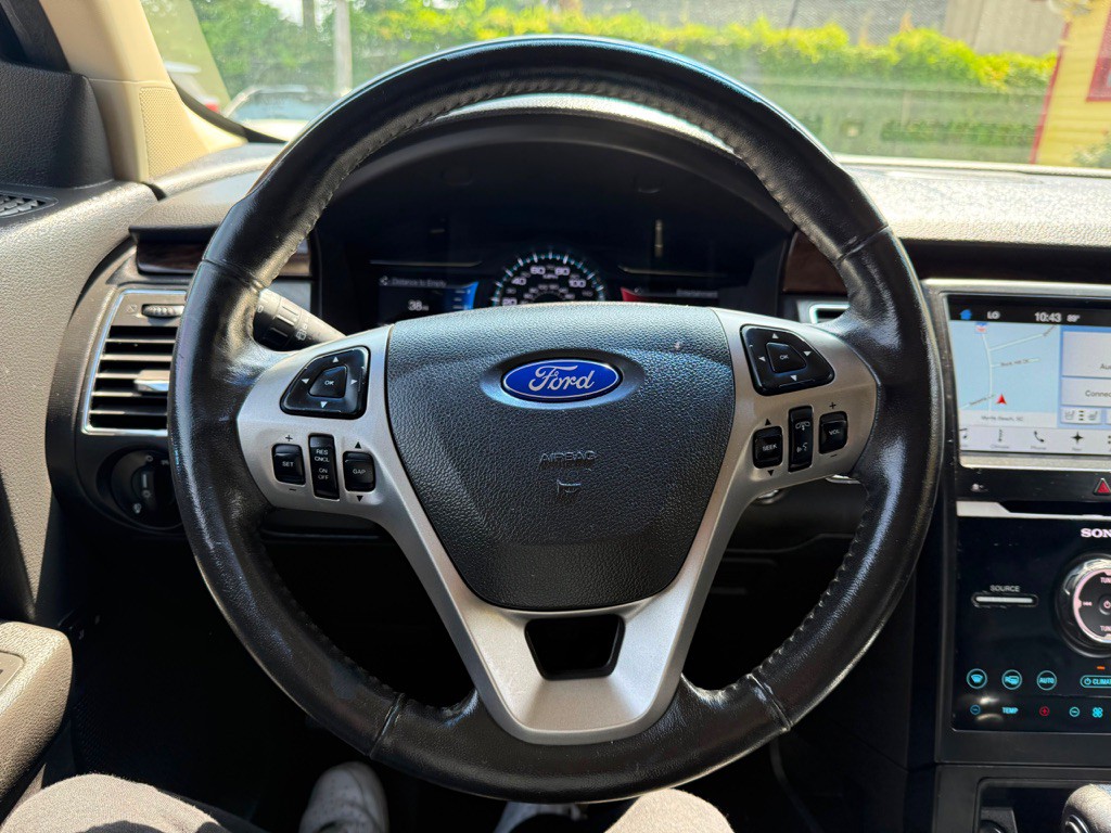 2016 Ford Flex Image 10