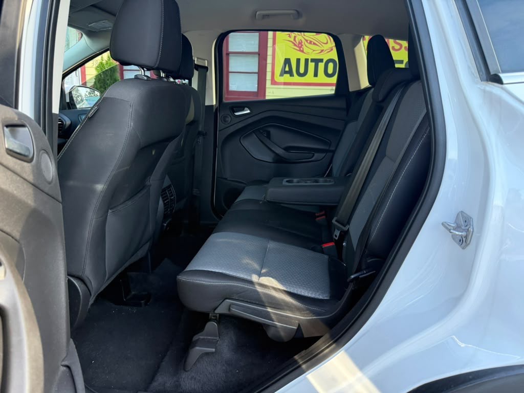 2017 Ford Escape Image 18
