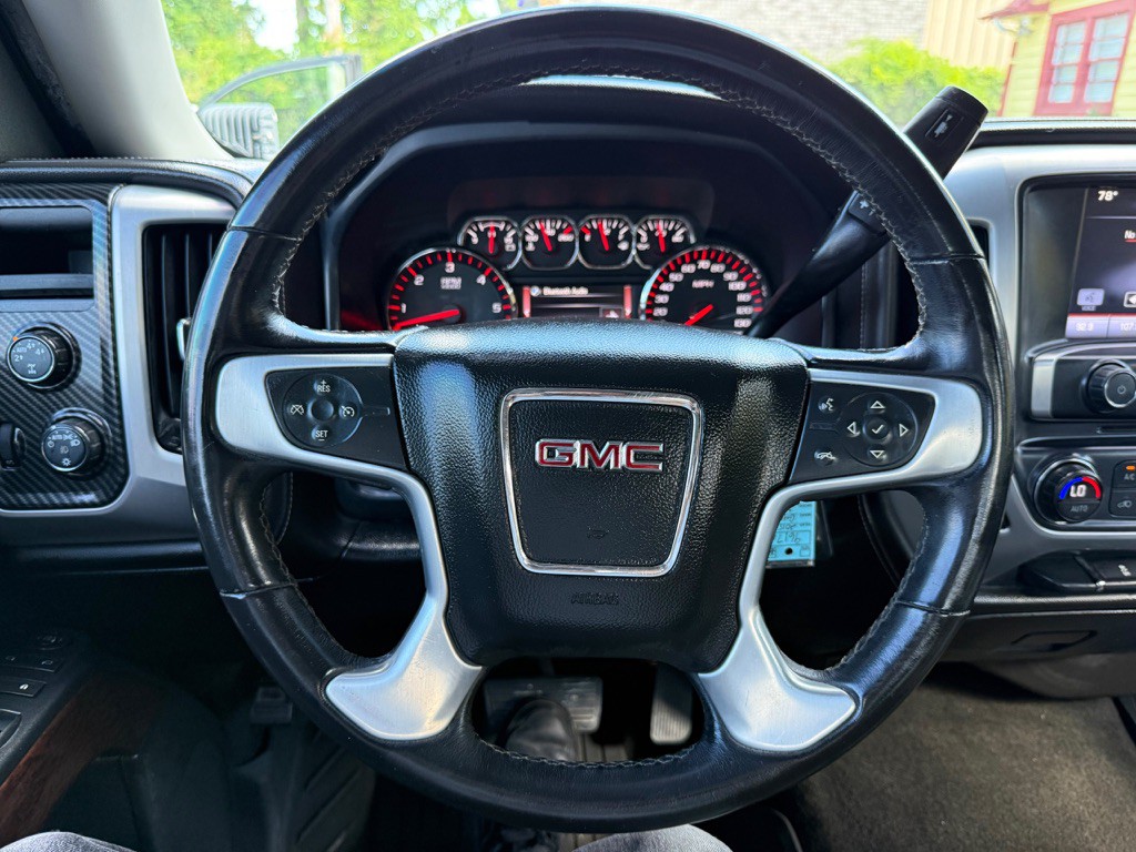 2015 GMC Sierra Image 10