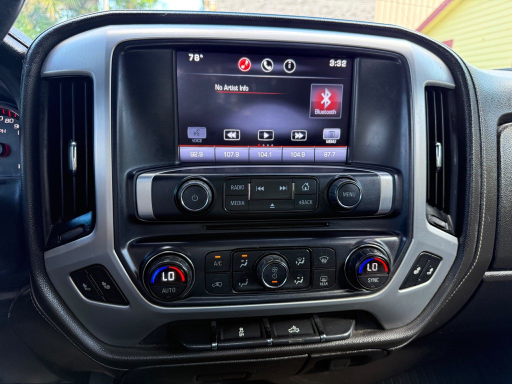 2015 GMC Sierra Image 20