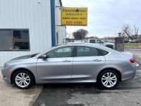 Image for 2015 Chrysler 200 Limited ID: 6336237