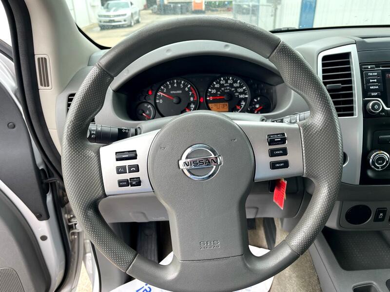2018 Nissan Frontier Image 18