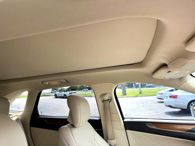 2016 Lincoln MKC Image 11