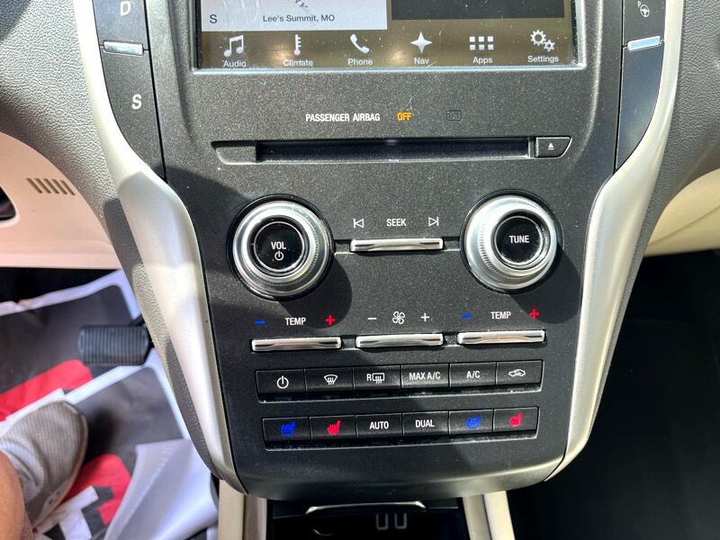 2016 Lincoln MKC Image 18