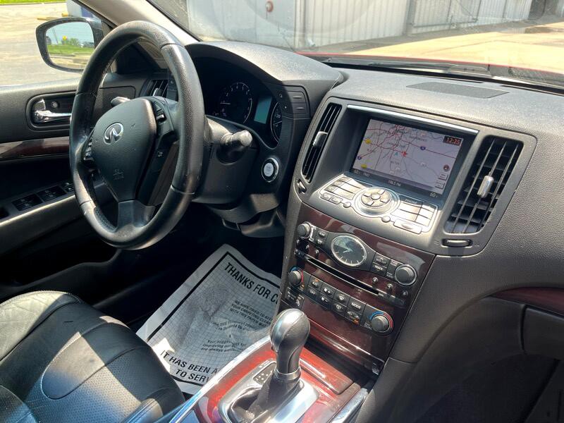 2012 INFINITI G37 Image 10