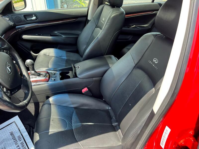 2012 INFINITI G37 Image 15
