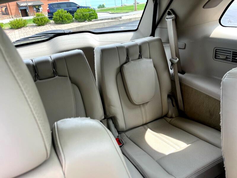 2010 Lincoln MKT Image 12