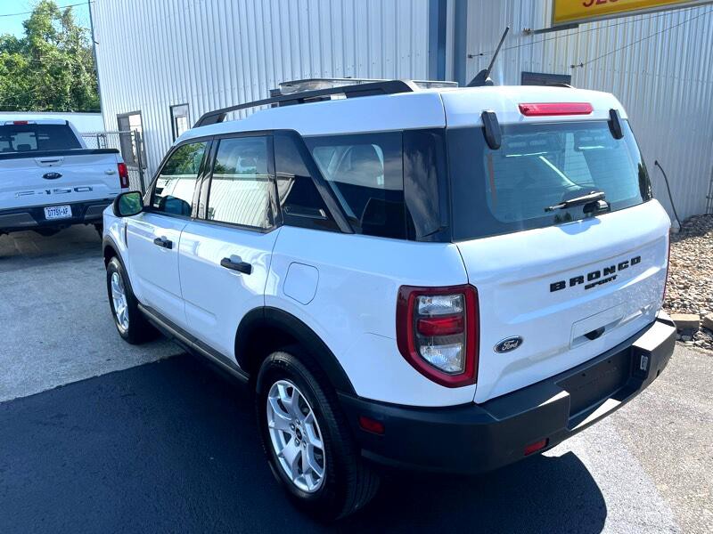2021 Ford Bronco Image 8