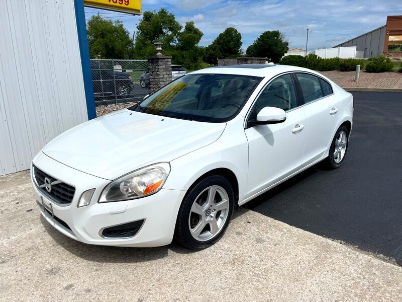2013 Volvo S40 Image 2