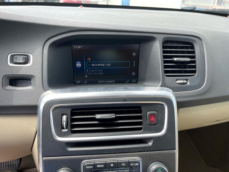 2013 Volvo S40 Image 17