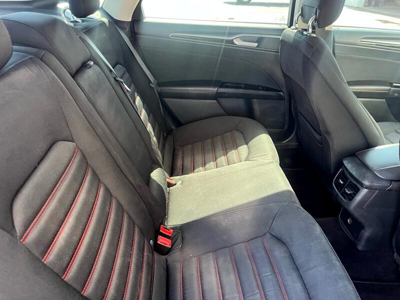 2014 Ford Fusion Image 11