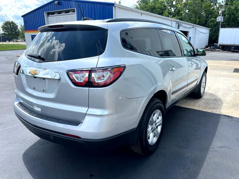 2017 Chevrolet Traverse Image 5