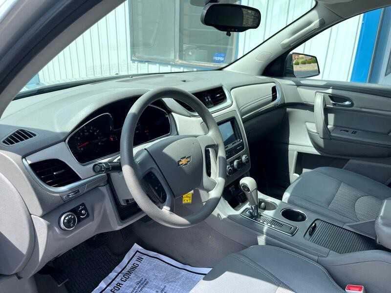2017 Chevrolet Traverse Image 15