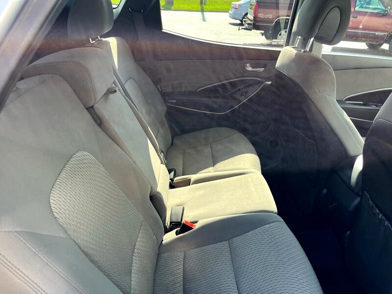 2014 Hyundai Santa Fe Image 12