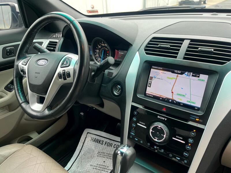 2011 Ford Explorer Image 12