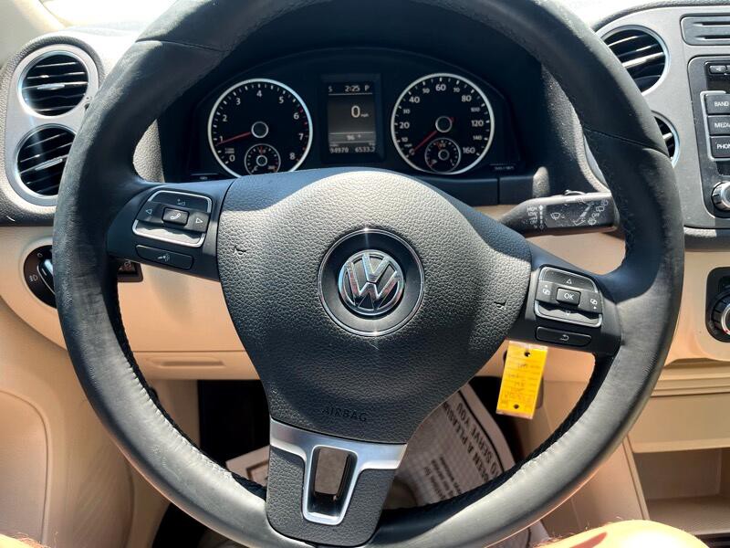 2011 Volkswagen Tiguan Image 21