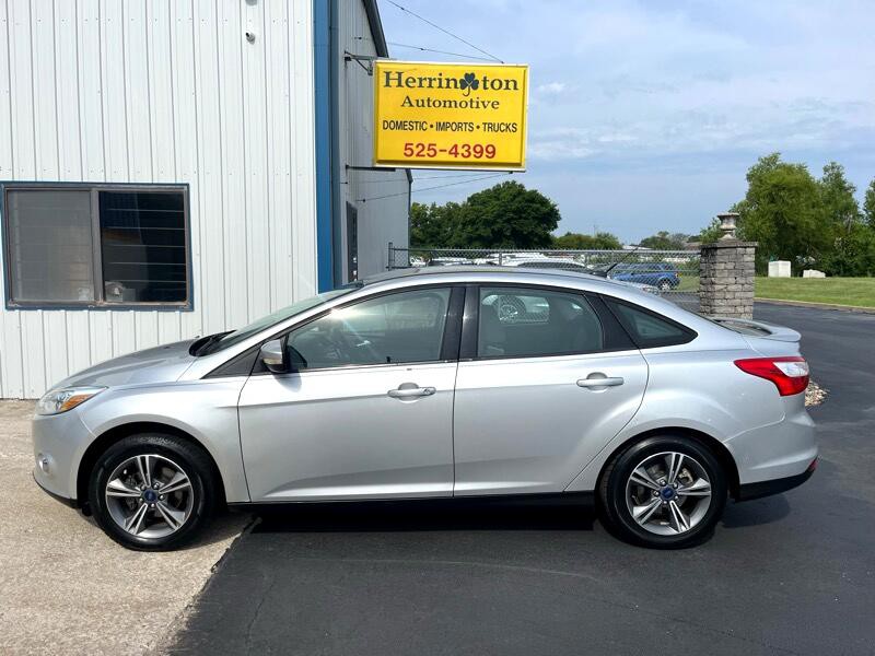 2014 Ford Focus Image 1