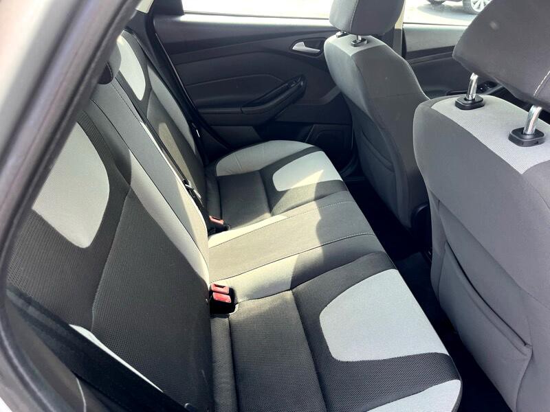 2014 Ford Focus Image 11