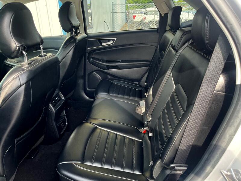 2019 Ford Edge Image 13