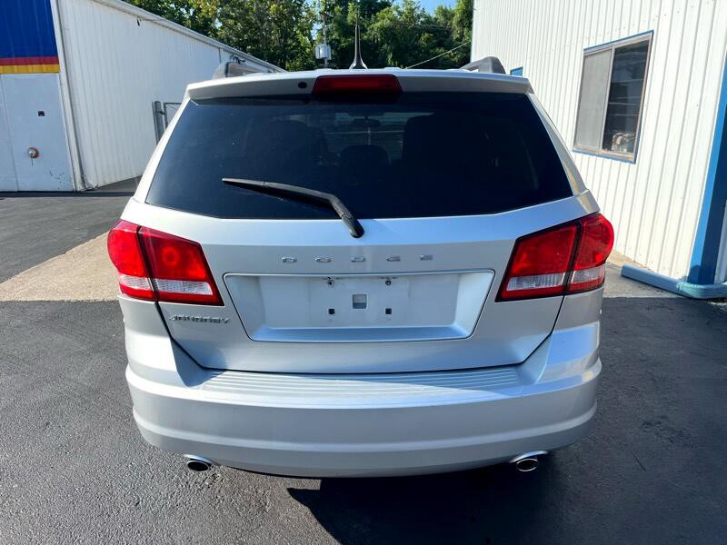 2011 Dodge Journey Image 6