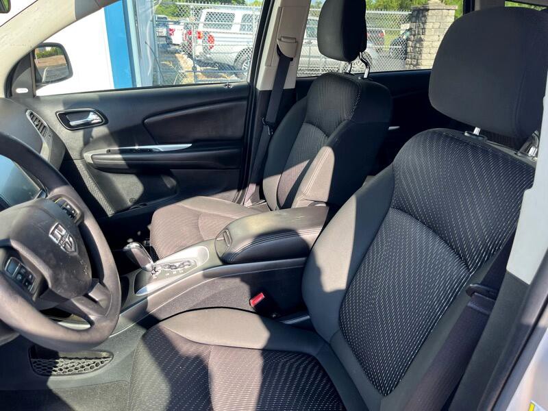 2011 Dodge Journey Image 14