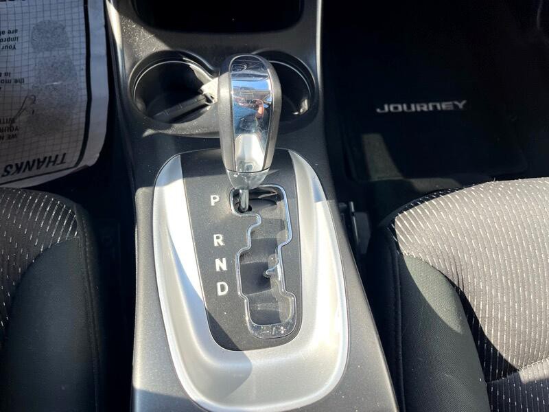 2011 Dodge Journey Image 18