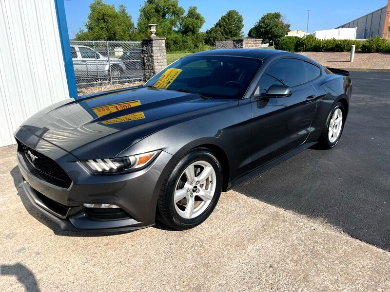 2017 Ford Mustang Image 2