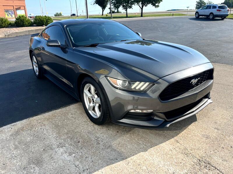 2017 Ford Mustang Image 4